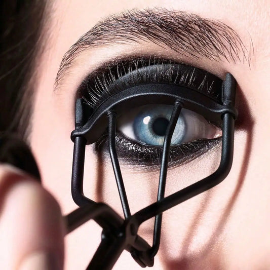 1PC Solid Color Eyelash Curler – Convenient & Stylish Lash Tool